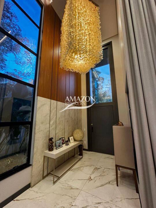 ALPHAVILLE 1 RESIDENCIAL, PONTA NEGRA – CASA NEOCLÁSSICA 570m2 – DISPONÍVEL PARA VENDA