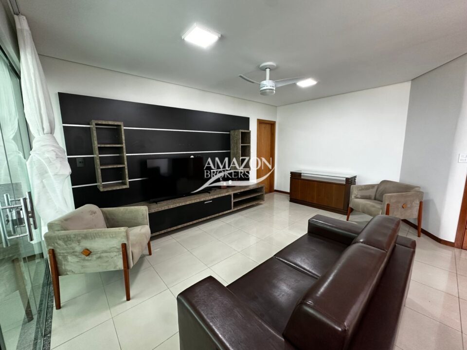 THE SUN CONDOMINIUM, PARQUE 10 – APARTAMENTO MOBILIADO 131m2 – DISPONÍVEL PARA LOCAÇÃO