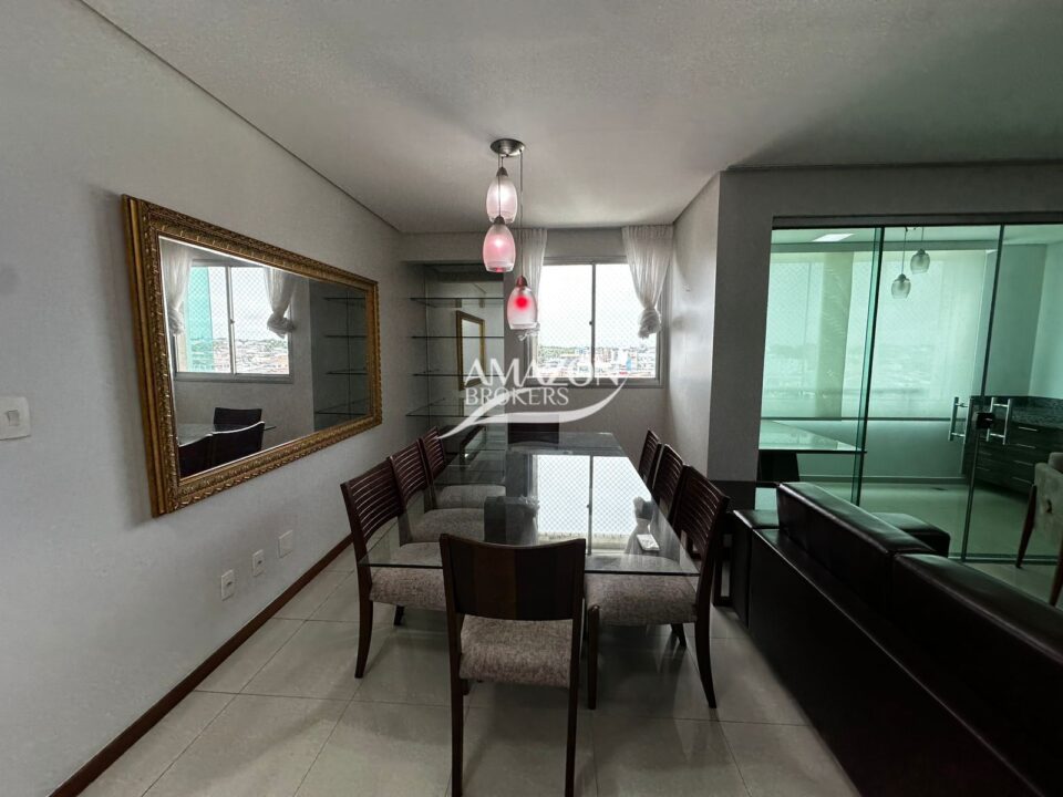 THE SUN CONDOMINIUM, PARQUE 10 – APARTAMENTO MOBILIADO 131m2 – DISPONÍVEL PARA LOCAÇÃO