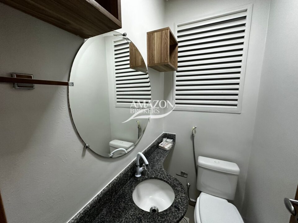 THE SUN CONDOMINIUM, PARQUE 10 – APARTAMENTO MOBILIADO 131m2 – DISPONÍVEL PARA LOCAÇÃO