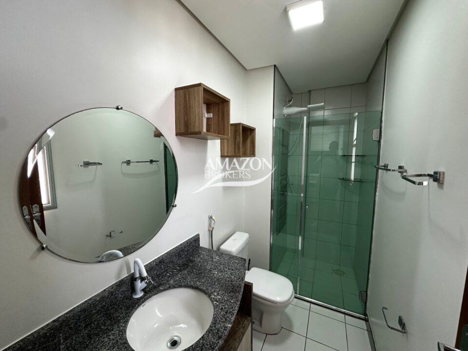 THE SUN CONDOMINIUM, PARQUE 10 – APARTAMENTO MOBILIADO 131m2 – DISPONÍVEL PARA LOCAÇÃO