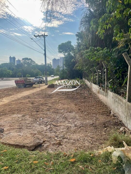 TERRENO 3.500m2 NA AV. THALES LOUREIRO, PONTA NEGRA – DISPONÍVEL PARA VENDA