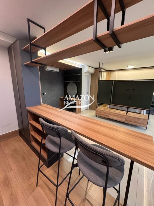 SOBERANE RESIDENCE, ADRIANÓPOLIS – APARTAMENTO MOBILIADO – DISPONÍVEL PARA LOCAÇÃO