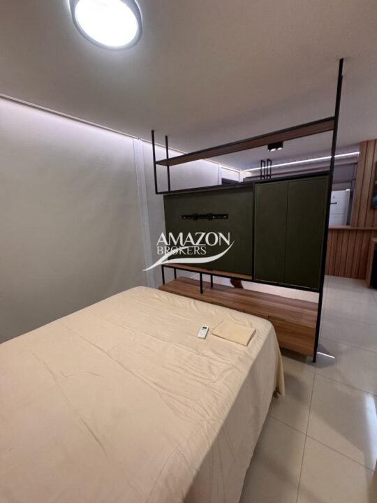 SOBERANE RESIDENCE, ADRIANÓPOLIS – APARTAMENTO MOBILIADO – DISPONÍVEL PARA LOCAÇÃO