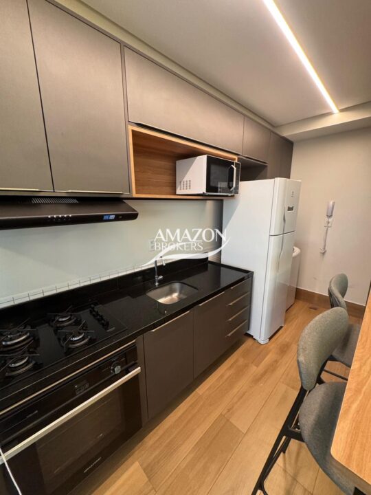 SOBERANE RESIDENCE, ADRIANÓPOLIS – APARTAMENTO MOBILIADO – DISPONÍVEL PARA LOCAÇÃO