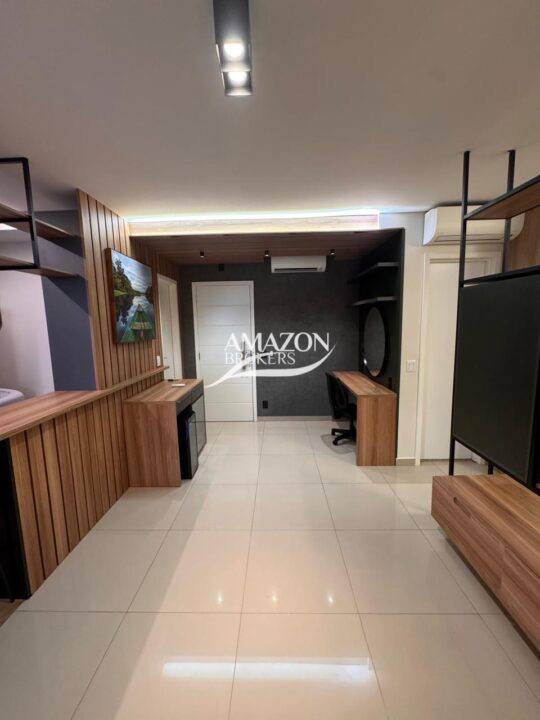 SOBERANE RESIDENCE, ADRIANÓPOLIS – APARTAMENTO MOBILIADO – DISPONÍVEL PARA LOCAÇÃO