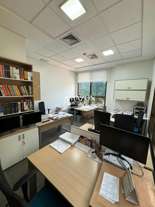 THE OFFICE, ADRIANÓPOLIS – SALA COMERCIAL 46m2 – DISPONÍVEL PARA LOCAÇÃO