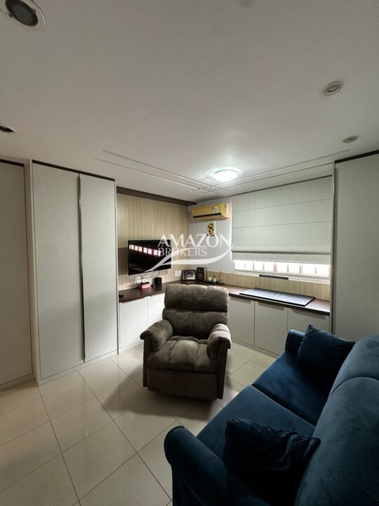 HOUSE VILLE RESIDENCIAL, NOVA ESPERANÇA – CASA DUPLEX 300 m2 – DISPONÍVEL PARA VENDA