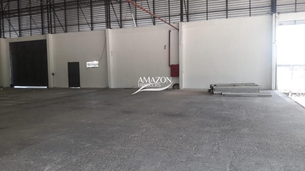 GALPÃO DE 1.750 m2 NO COROADO – DISPONÍVEL PARA LOCAÇÃO