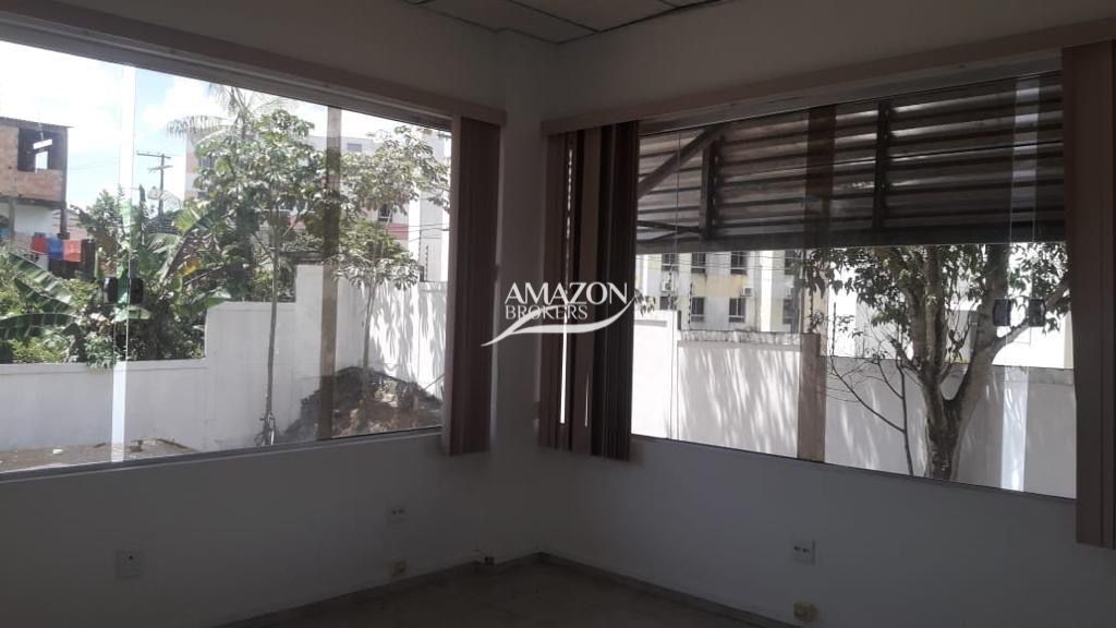 GALPÃO DE 1.750 m2 NO COROADO – DISPONÍVEL PARA LOCAÇÃO