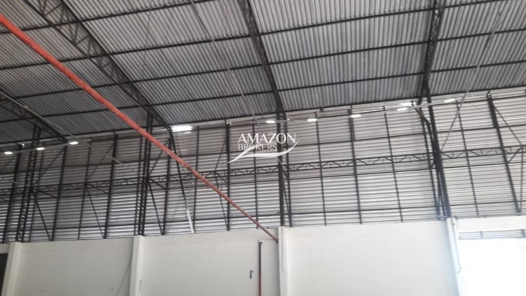 GALPÃO DE 1.750 m2 NO COROADO – DISPONÍVEL PARA LOCAÇÃO