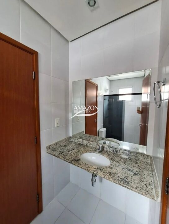 RESERVA DAS FLORES CONDOMÍNIO, PONTA NEGRA – CASA TÉRREA MOBILIADA 170m2 – DISPONÍVEL PARA LOCAÇÃO