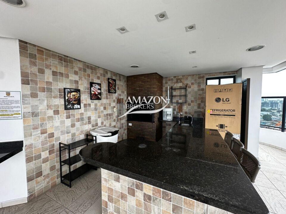 NAU CAPITÂNIA CONDOMÍNIO, ADRIANÓPOLIS – APARTAMENTO 190m2 – DISPONÍVEL PARA VENDA