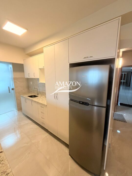 METRÓPOLIS RESIDENCE, PARQUE 10 – APARTAMENTO 70m2 – DISPONÍVEL PARA LOCAÇÃO