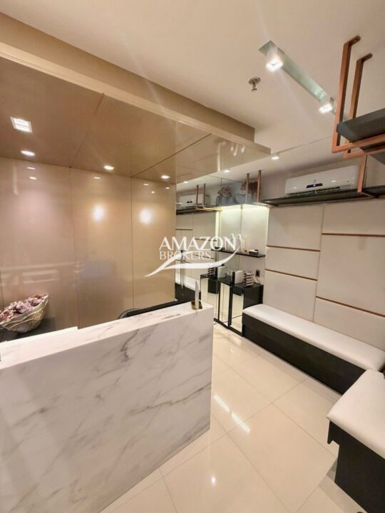 CRISTAL TOWER, ADRIANÓPOLIS – SALA COMERCIAL 43m2 – DISPONÍVEL PARA VENDA