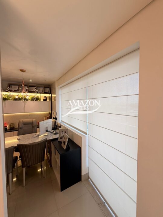 CRISTAL TOWER, ADRIANÓPOLIS – SALA COMERCIAL 43m2 – DISPONÍVEL PARA VENDA