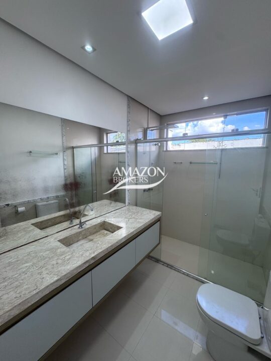 JARDIM EUROPA CONDOMÍNIO, PONTA NEGRA – CASA DUPLEX 800m2 – DISPONÍVEL PARA VENDA