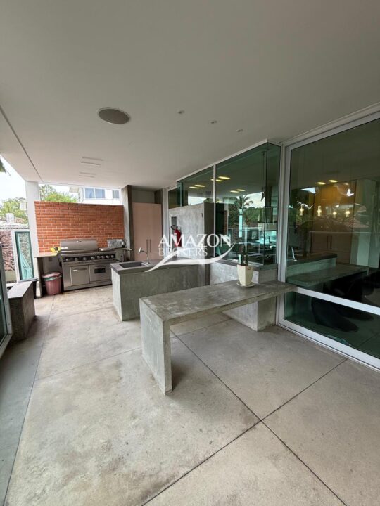 PARQUE ARIPUANÃ RESIDENCIAL, DOM PEDRO – CASA DUPLEX 708,67m2 – DISPONÍVEL PARA VENDA