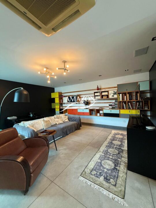 PARQUE ARIPUANÃ RESIDENCIAL, DOM PEDRO – CASA DUPLEX 708,67m2 – DISPONÍVEL PARA VENDA