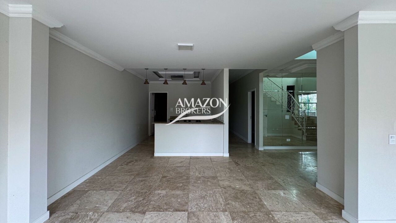 TAPAJÓS RESIDENCIAL, TARUMÃ - CASA DUPLEX 400m2 - DISPONÍVEL PARA VENDA