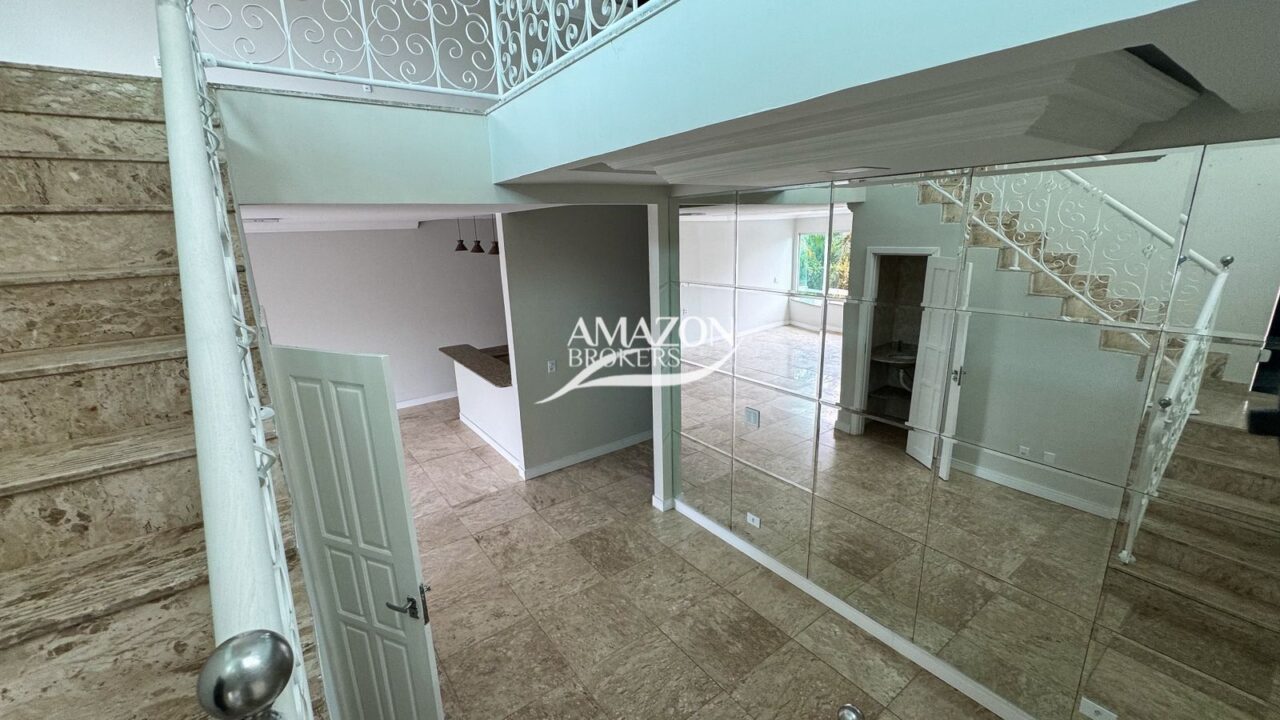 TAPAJÓS RESIDENCIAL, TARUMÃ - CASA DUPLEX 400m2 - DISPONÍVEL PARA VENDA