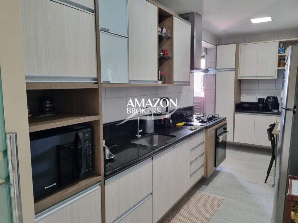 GARDEN CLUB RESIDENCIAL, PARQUE 10 – APARTAMENTO 124m² - DISPONÍVEL PARA VENDA