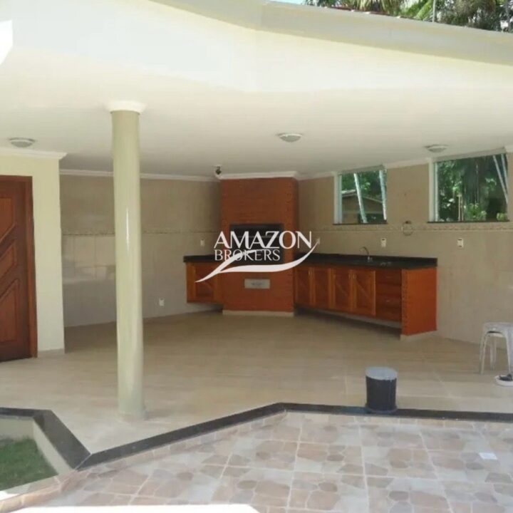 ITAPURANGA III CONDOMÍNIO, PONTA NEGRA – CASA DUPLEX 500m2 – DISPONÍVEL PARA LOCAÇÃO