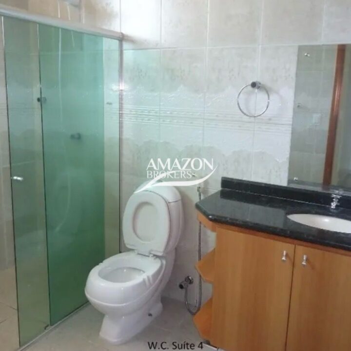 ITAPURANGA III CONDOMÍNIO, PONTA NEGRA – CASA DUPLEX 500m2 – DISPONÍVEL PARA LOCAÇÃO