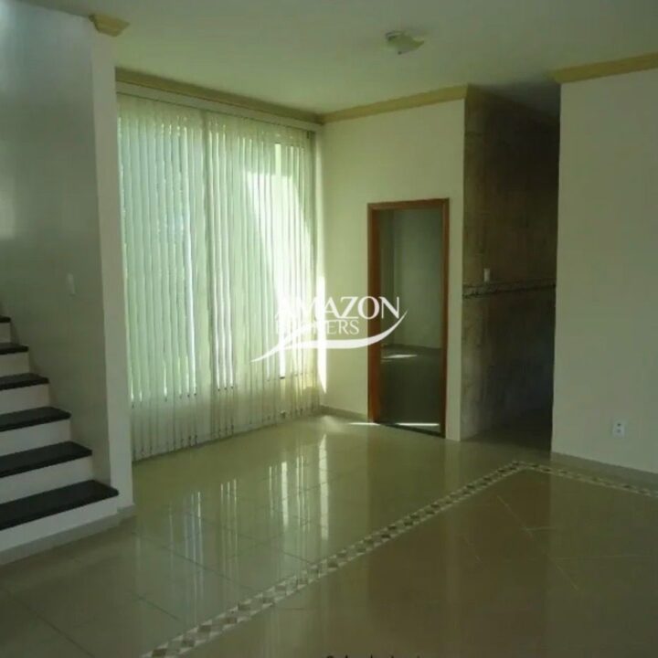 ITAPURANGA III CONDOMÍNIO, PONTA NEGRA – CASA DUPLEX 500m2 – DISPONÍVEL PARA LOCAÇÃO