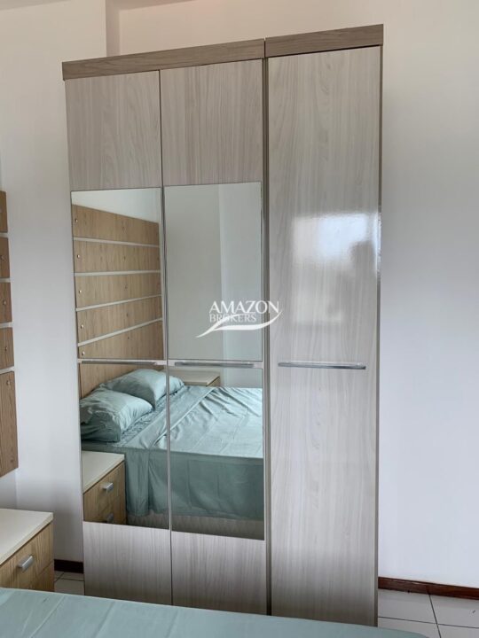 METRÓPOLIS RESIDENCE, PARQUE 10 – APARTAMENTO MOBILIADO – DISPONÍVEL PARA LOCAÇÃO