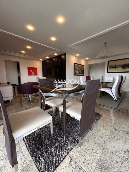 SAINT MARTIN RESIDENCIAL, ADRIANÓPOLIS – APARTAMENTO 180m2 – DISPONÍVEL PARA VENDA