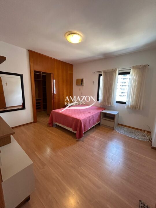 SAINT MARTIN RESIDENCIAL, ADRIANÓPOLIS – APARTAMENTO 180m2 – DISPONÍVEL PARA VENDA