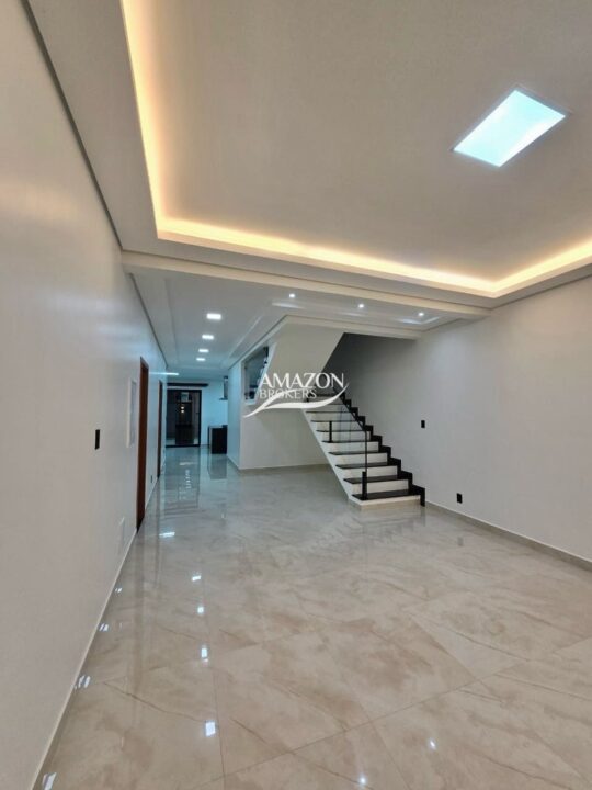 RESERVA DO PARQUE RESIDENCIAL, PONTA NEGRA – CASA DUPLEX 338m2 – DISPONÍVEL PARA LOCAÇÃO