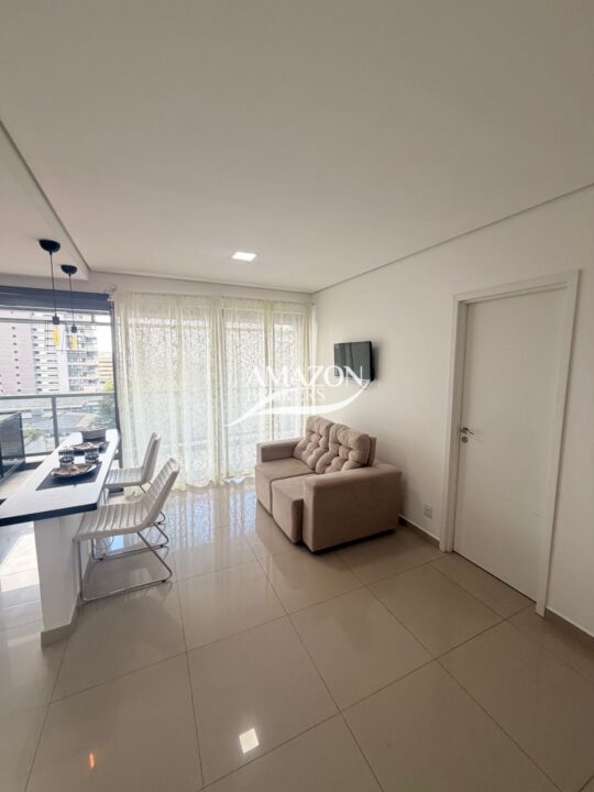 SOBERANE RESIDENCE, ADRIANÓPOLIS – APARTAMENTO 53m2 MOBILIADO – DISPONÍVEL PARA VENDA