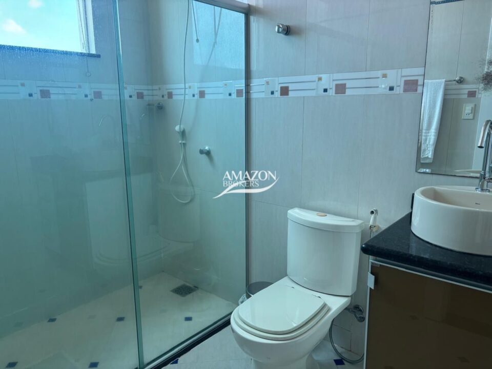 PONTA NEGRA 2 RESIDENCIAL, PONTA NEGRA – CASA DUPLEX 560m2 – DISPONÍVEL PARA VENDA