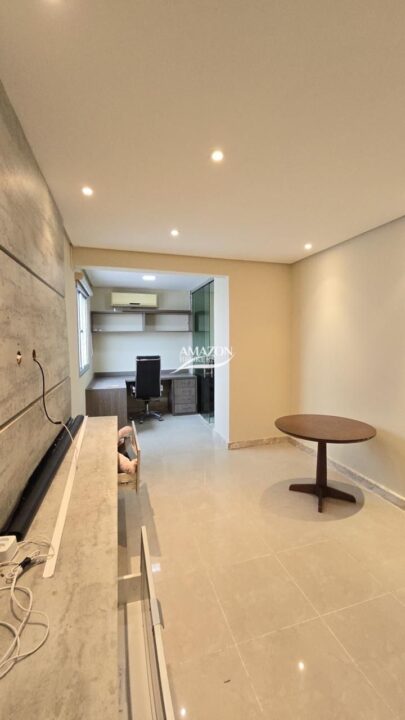 THE SUN CONDOMINIUM, PARQUE 10 – COBERTURA DUPLEX 226m2 – DISPONÍVEL PARA VENDA