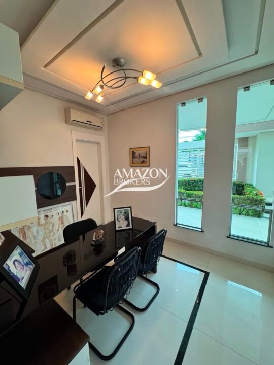 PONTA NEGRA 2 RESIDENCIAL, PONTA NEGRA – CASA DUPLEX 560m2 – DISPONÍVEL PARA VENDA