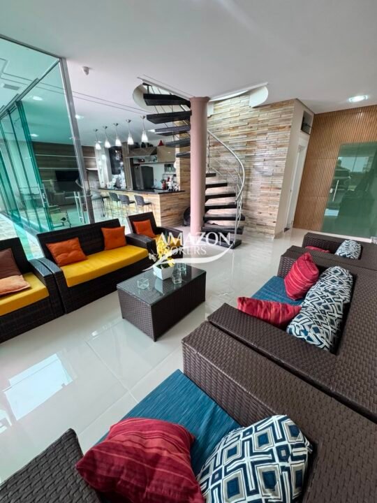 PONTA NEGRA 2 RESIDENCIAL, PONTA NEGRA – CASA DUPLEX 560m2 – DISPONÍVEL PARA VENDA