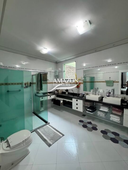 PONTA NEGRA 2 RESIDENCIAL, PONTA NEGRA – CASA DUPLEX 560m2 – DISPONÍVEL PARA VENDA