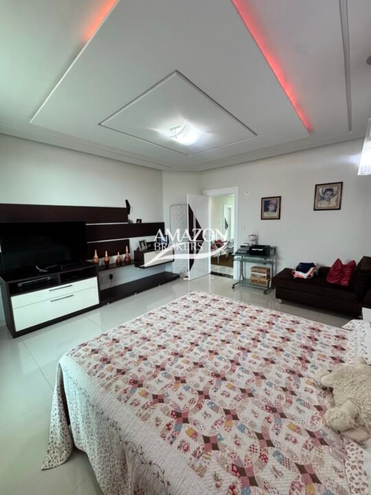 PONTA NEGRA 2 RESIDENCIAL, PONTA NEGRA – CASA DUPLEX 560m2 – DISPONÍVEL PARA VENDA