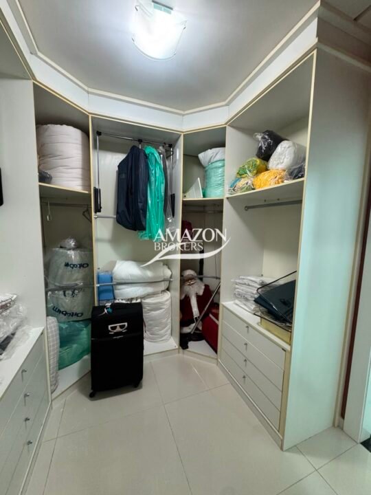PONTA NEGRA 2 RESIDENCIAL, PONTA NEGRA – CASA DUPLEX 560m2 – DISPONÍVEL PARA VENDA