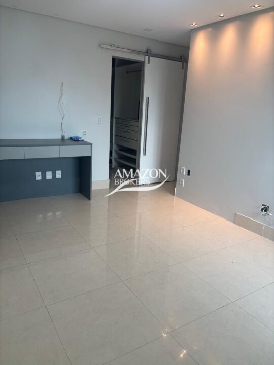 EDIFÍCIO CHOPIN, NOSSA SENHORA DAS GRAÇAS – APARTAMENTO 200 m2 – DISPONÍVEL PARA VENDA