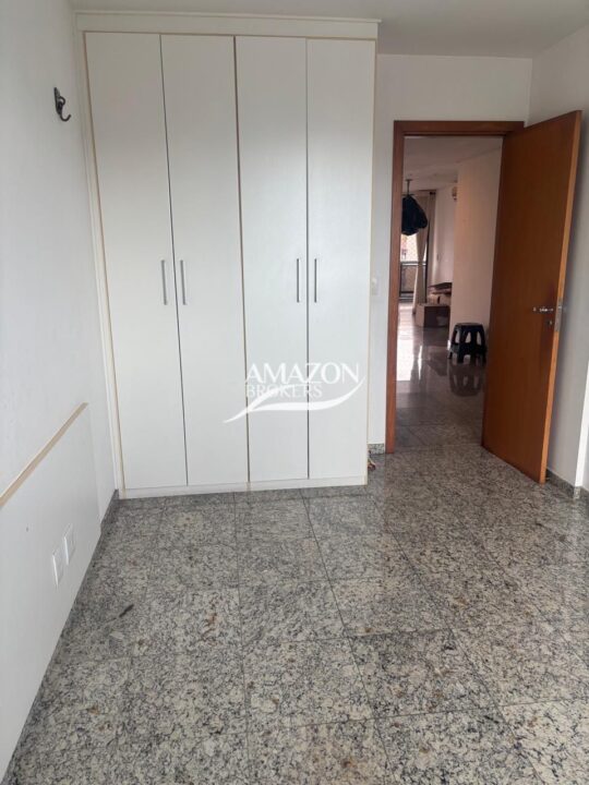 EDIFÍCIO CHOPIN, NOSSA SENHORA DAS GRAÇAS – APARTAMENTO 200 m2 – DISPONÍVEL PARA VENDA