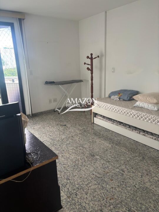 EDIFÍCIO CHOPIN, NOSSA SENHORA DAS GRAÇAS – APARTAMENTO 200 m2 – DISPONÍVEL PARA VENDA