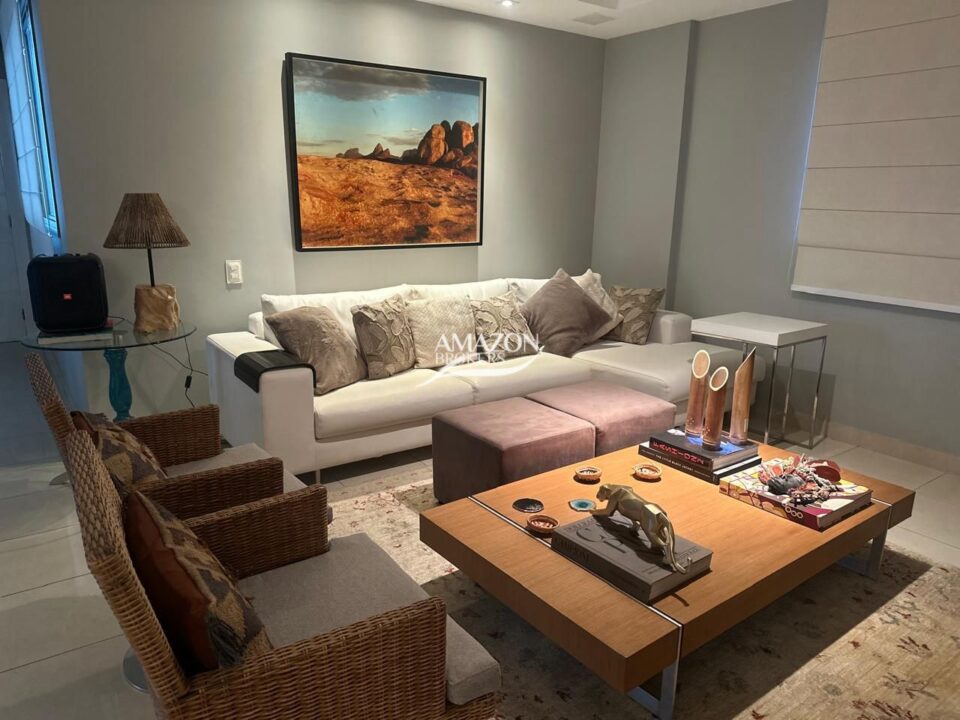 EDIFÍCIO CRISTAL, PONTA NEGRA – APARTAMENTO 256m2 – DISPONÍVEL PARA VENDA