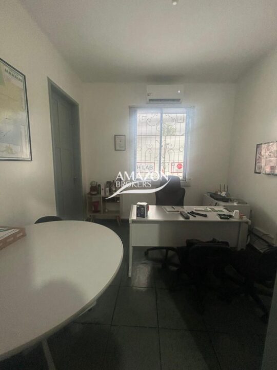 PRÉDIO COMERCIAL 551,48m2 – CENTRO DE MANAUS – DISPONÍVEL PARA VENDA