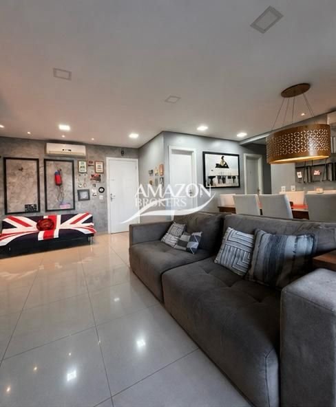 SINGOLARE RESIDENCIAL, ADRIANÓPOLIS – APARTAMENTO 132m2 – DISPONÍVEL PARA VENDA