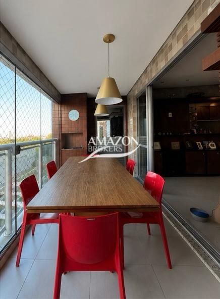 SINGOLARE RESIDENCIAL, ADRIANÓPOLIS – APARTAMENTO 132m2 – DISPONÍVEL PARA VENDA