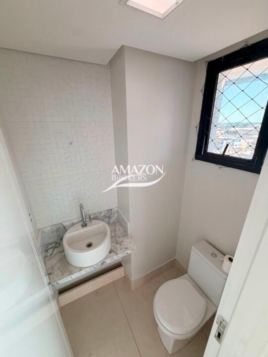 EDIFÍCIO CHOPIN, NOSSA SENHORA DAS GRAÇAS – APARTAMENTO 200 m2 – DISPONÍVEL PARA VENDA