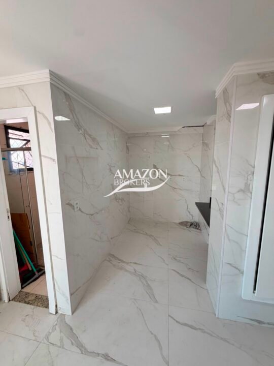 EDIFÍCIO CHOPIN, NOSSA SENHORA DAS GRAÇAS – APARTAMENTO 200 m2 – DISPONÍVEL PARA VENDA